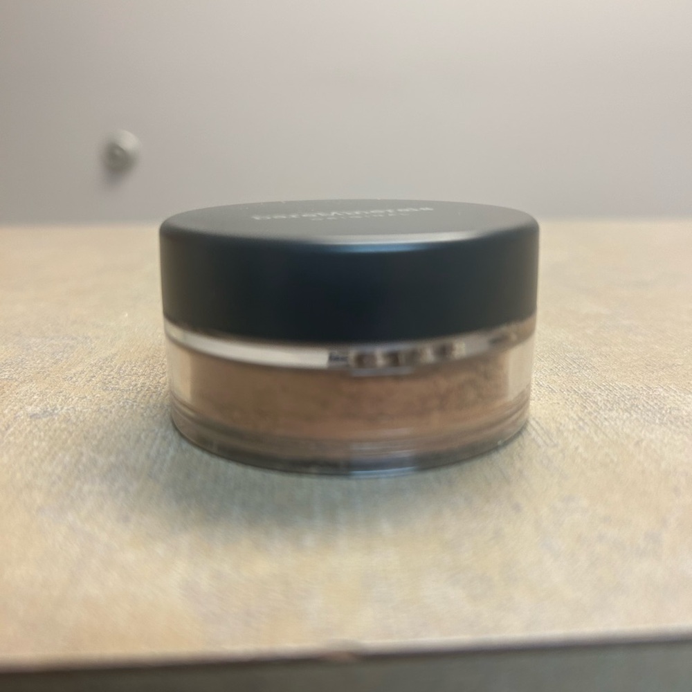 NWT BareMinerals Original Foundation: Medium Dark 6oz - Picture 3 of 5